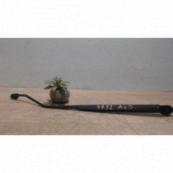 Bras essuie glace avant...