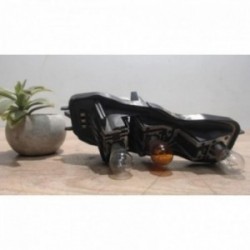 Platine feu arriere droit...