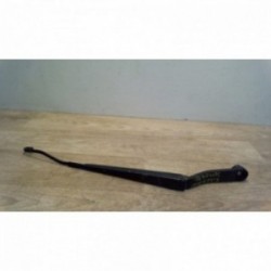 Bras essuie glace avant...