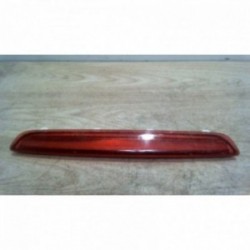 Feu arriere stop central...