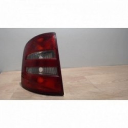 Feu arriere principal...