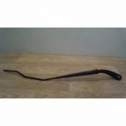 Bras essuie glace avant...