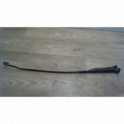 Bras essuie glace avant...