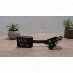 Attache ceinture arriere...