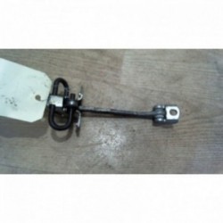 Tirant de porte avant droit...