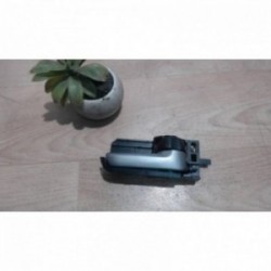 Poignee interieur arriere...