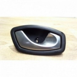 Poignee interieur arriere...