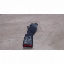 Attache ceinture arriere...