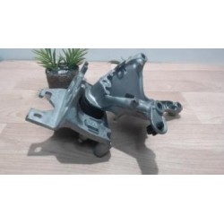 Support moteur gauche...