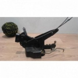 Serrure avant gauche TOYOTA...