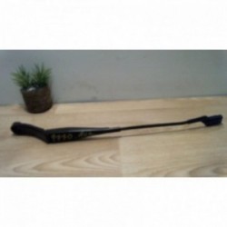 Bras essuie glace avant...