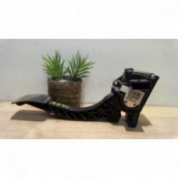 Pedalier d'accelerateur...