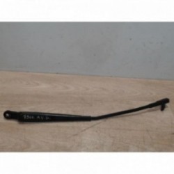 Bras essuie glace avant...