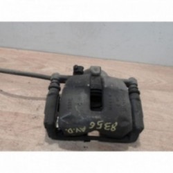 Etrier avant droit...