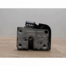 Serrure avant gauche...