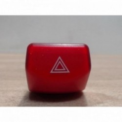 Bouton de warning NISSAN...