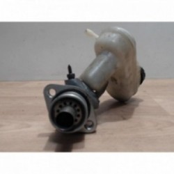 Maitre cylindre (freinage)...