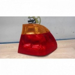 Feu arriere principal droit...