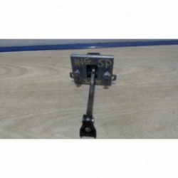 Tirant de porte avant...