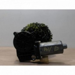 Moteur leve vitre avant...