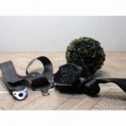 Ceinture arriere gauche...