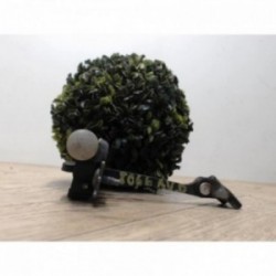 Charniere de porte avant...