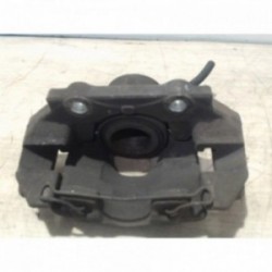 Etrier avant droit...