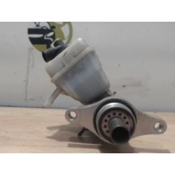 Maitre cylindre (freinage)...