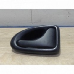 Poignee interieur avant...