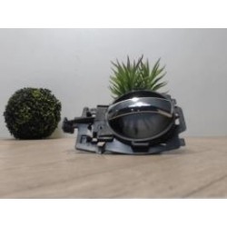 Poignee interieur avant...