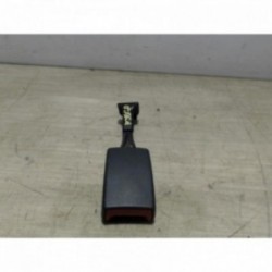 Attache ceinture arriere...