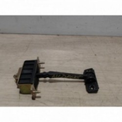 Tirant de porte avant droit...