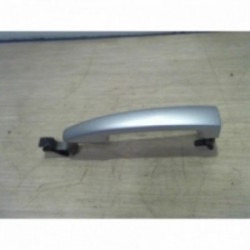 Poignee porte avant droit...