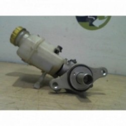 Maitre cylindre (freinage)...