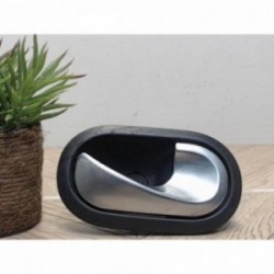 Poignee interieur arriere...