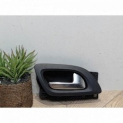 Poignee interieur arriere...