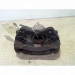 Etrier avant droit...