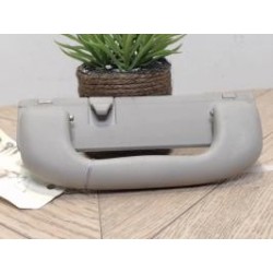 Poignee de maintien arriere...