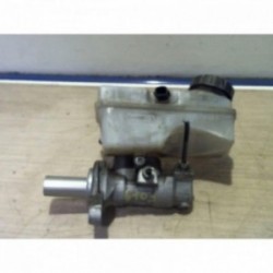 Maitre cylindre (freinage)...