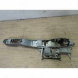 Support poignee porte avant...