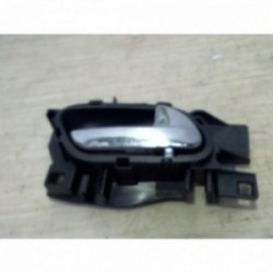 Poignee interieur arriere...