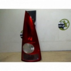 Feu arriere principal droit...