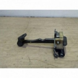 Tirant de porte avant...