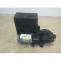 Moteur leve vitre avant...