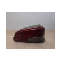 Feu arriere principal droit...