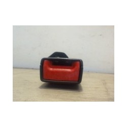 Attache ceinture arriere...