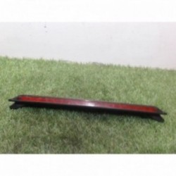 Feu arriere stop central...