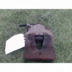 Etrier avant droit...