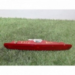 Feu arriere stop central...