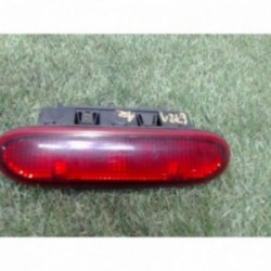 Feu arriere stop central...